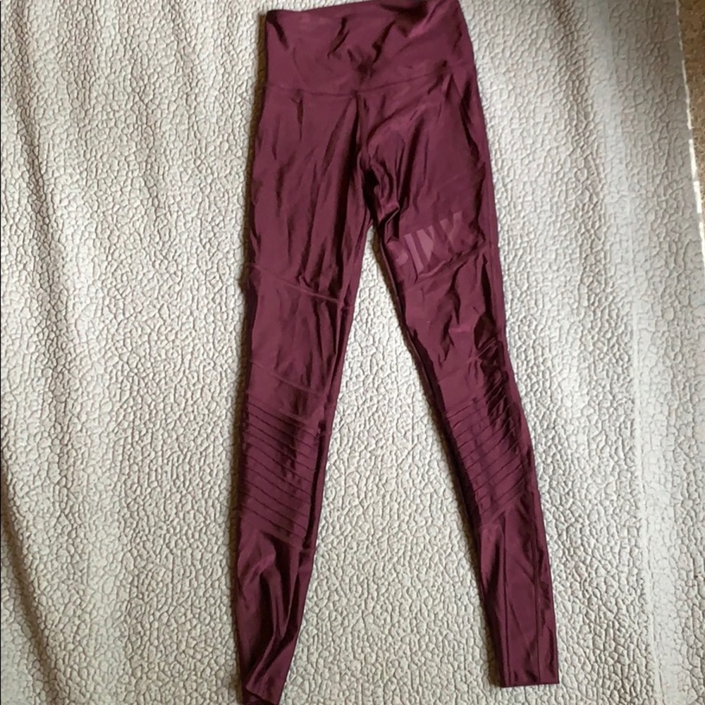 VS Pink burgundy ultimate athletic leggings